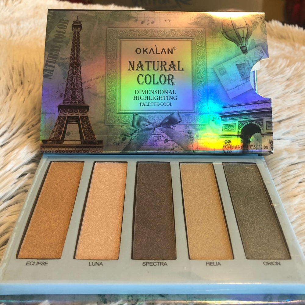 Color Dimensional Highlight Palette Cool